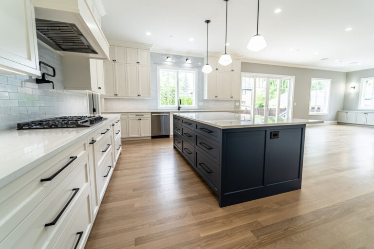 2380 S De cook kitchen area